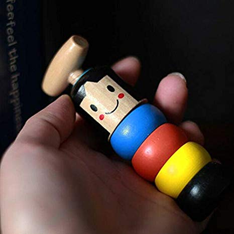 Magic Man – Niezniszczalna drewniana zabawka z młotkiem slider