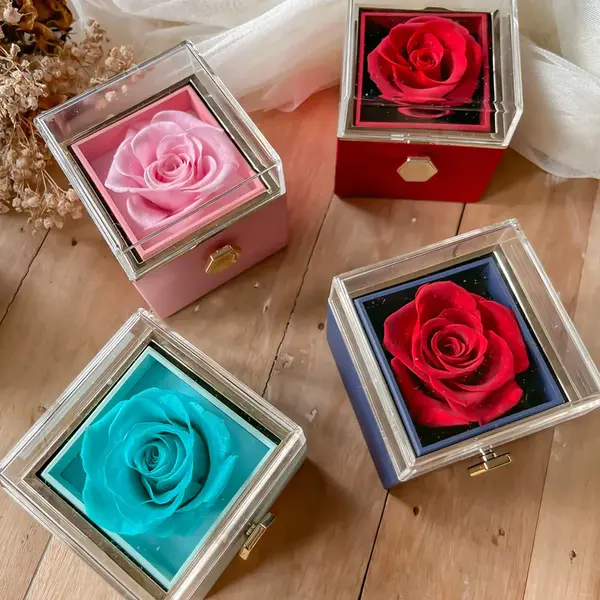 ETERNAL ROSE BOX – Pudełko z wiecznymi różami
