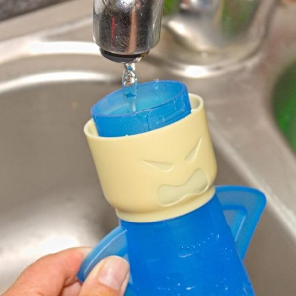 Wydajny, szybki środek do czyszczenia kuchenki mikrofalowej – ANGRYMOM slider